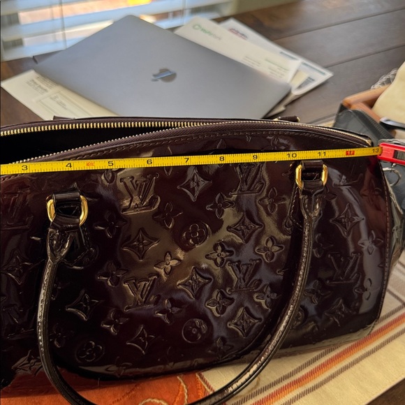 Louis Vuitton merlot Vernis Satchel with Signature Monogram - Picture 11 of 14